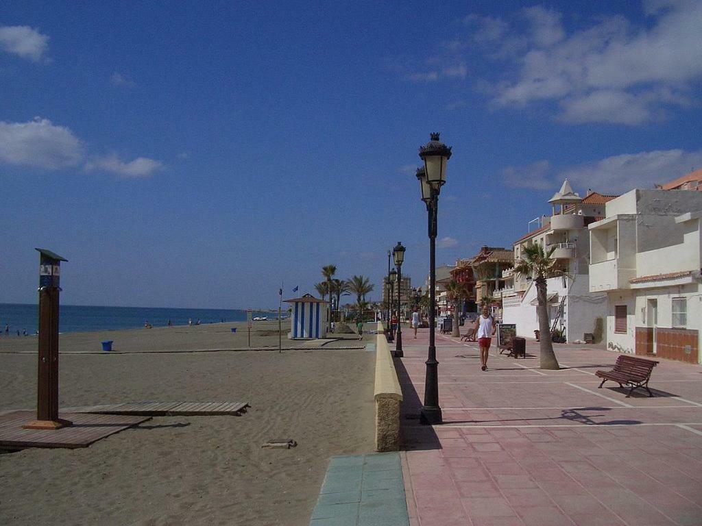 Doble Bed , Sun , Golf And Beach , Un Lugar Para Disfrutar Todas Las Familias Con Sus Hijos"Desayuno Incluido" San Luis de Sabinillas Exterior photo